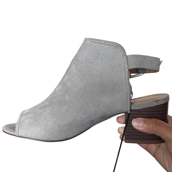 Loft Gray Faux Suede Peep Toe Boho Heel Sandals Size 10 - Picture 8 of 11